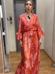 Floral printed πορτοκαλί κρουαζέ μακρυμάνικο maxi φόρεμα, με 3/4 μανίκια, βολάν στα τελειώματα, λάστιχο στην μέση και αποσπώμενη ζώνη Be You 
