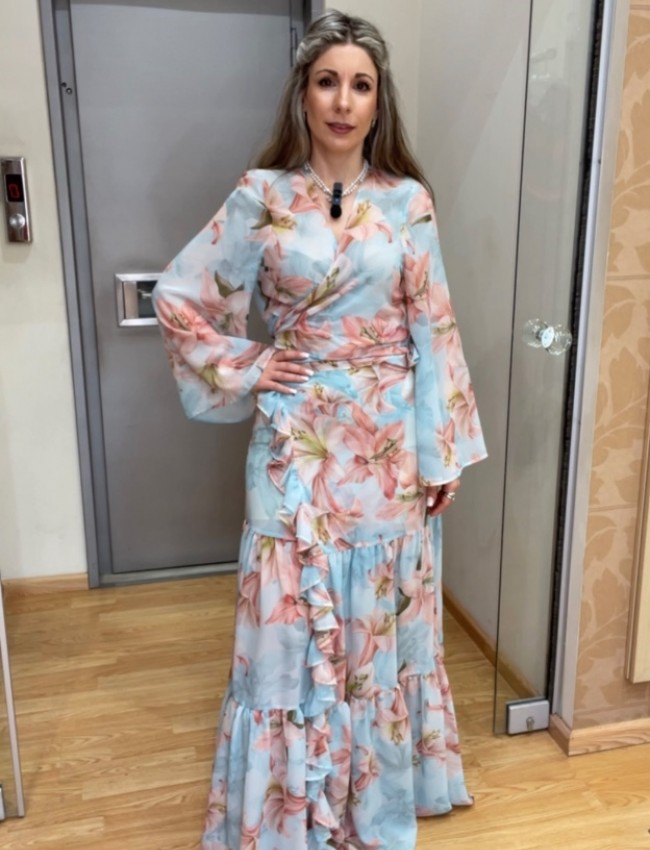 Floral printed σιελ-ροζ ψηλόμεση κρουαζέ maxi φούστα με επίπεδα και μικρά κάθετα βολάν be you Floral printed σιελ-ροζ ψηλόμεση κρουαζέ maxi φούστα με επίπεδα και μικρά κάθετα βολάν be you