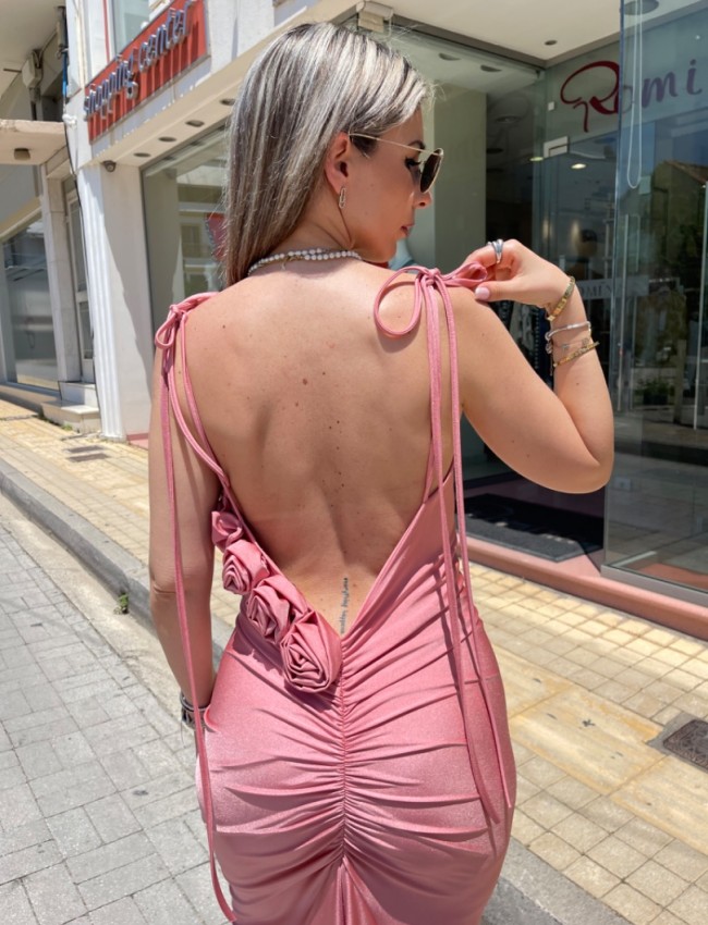 Ροζ-nude αμάνικο ζέρσευ maxi εξώπλατο φόρεμα, σε γοργονέ γραμμή, με σούρες πίσω, άνοιγμα στην πλάτη και 3D-λουλούδια Be you