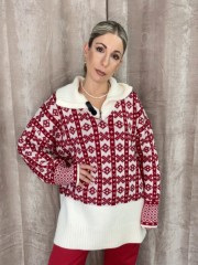 Εμπριμέ κόκκινη μακρυμάνικη πλέκτη oversized μπλούζα σε φαρδιά γραμμή, με κόκκινα ζακάρ σχέδια, γιακάς με φερμουάρ και λευκά τελειώματα Combos knitwear