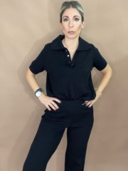 Μαύρο πλεκτό ψηλόμεσο παντελόνι σε ίσια γραμμή, με πυκνή πλέξη και με κάθετη ρίγα στην ύφανση Combos knitwear