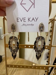 Grey crystals earrings