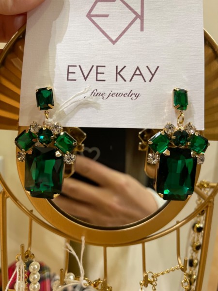 Green crystal gold earrings