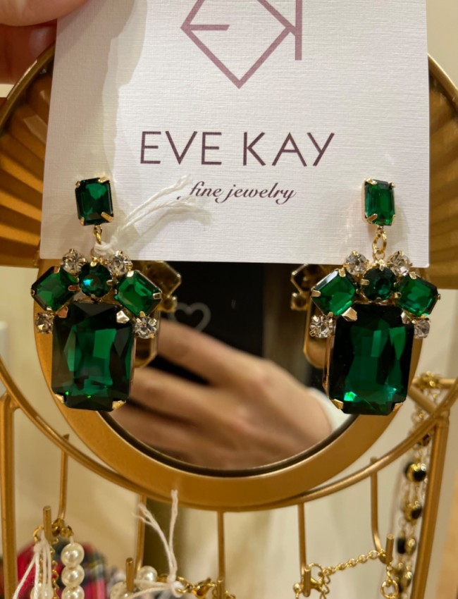Green crystal gold earrings