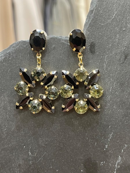 Black-khaki crystals earrings