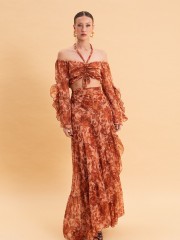 CINNAMON BLOOMS OFF SHOULDERS TOP WITH GOLD DETAILS Eveleya 