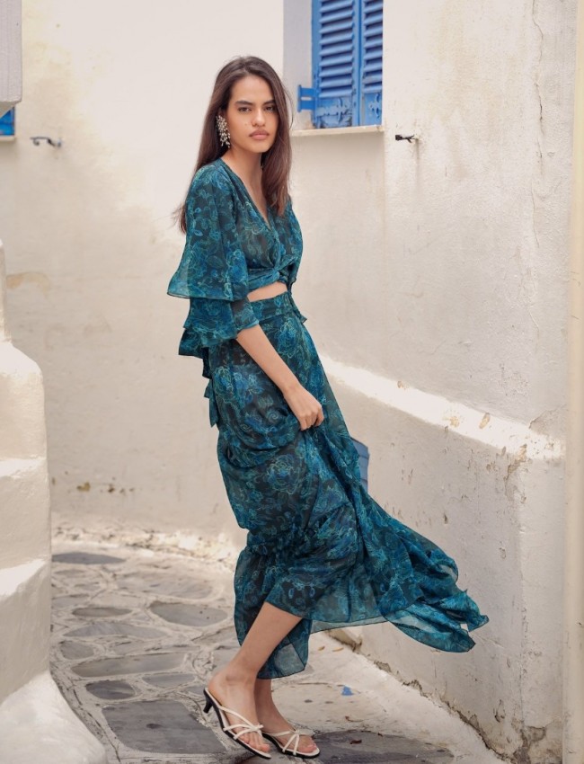 TEAL ELEGANCE MAXI WRAP SKIRT Eveleya 