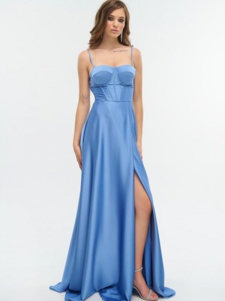 Light blue αμάνικο maxi σατέν φόρεμα σε κλος γραμμή, με εφαρμοστό μπούστο, αποσπώμενες τιράντες και ρυθμιζόμενα κορδόνια στην πλάτη For you fashion