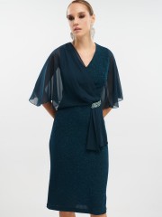 Κυπαρισσί lurex midi φόρεμα με μουσελίνα κοντό μανίκια και ιδιαίτερο κόσμημα στο μπροστά μέρος For you fashion 