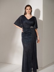 Μπλε navy lurex κοντομάνικο maxi φόρεμα με μικρό V στην λαιμόκοψη , αγκράφα-καρδιά μπροστά με στρας  και μπροστινό άνοιγμα for you fashion