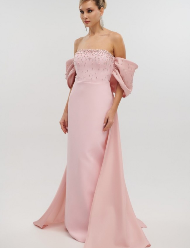 Ροζ strapless maxi κρεπ ελαστικό φόρεμα σε ίσια γραμμή, με έξω ώμους, ταφταδένιους φιόγκους μανίκια και αποσπώμενη ούρα πίσω For you fashion