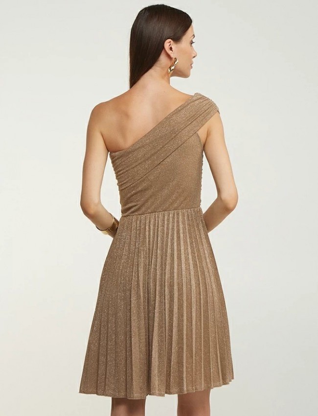 Nude πλισέ lurex mini φόρεμα, με έναν ώμο, ελαστική μέση και κρουαζέ φούστα LYNNE
