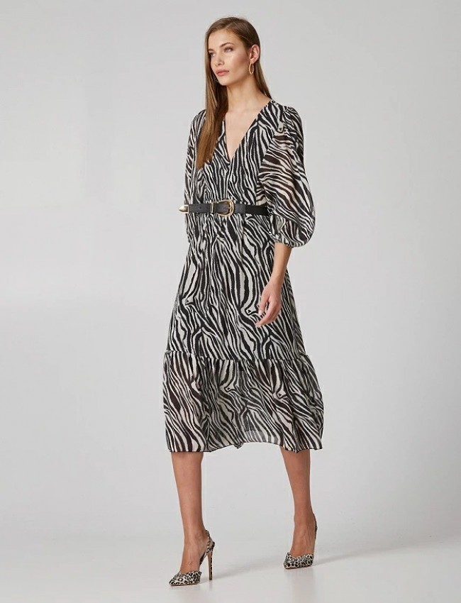 Zebra printed μαύρο midi φόρεμα με V-λαιμόκοψη, ημιδιάφανα 3/4 μανίκια και βολάν στο τελείωμα Lynne