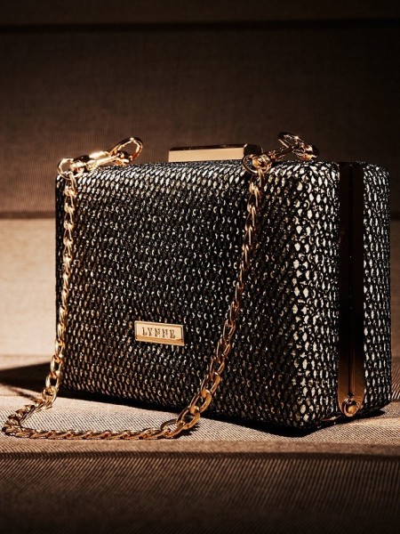 Μαύρο χρυσό clutch με διακριτική παγιέτα Lynne