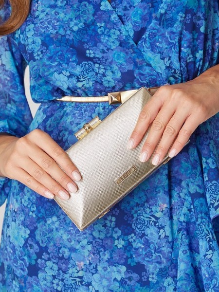 Χρυσό clutch με ιδιαίτερη υφή Lynne