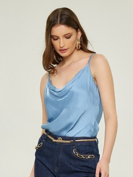 Σιελ σατέν lingerie σε μεσάτη γραμμή και ντραπέ λαιμόκοψη μπροστά Lynne