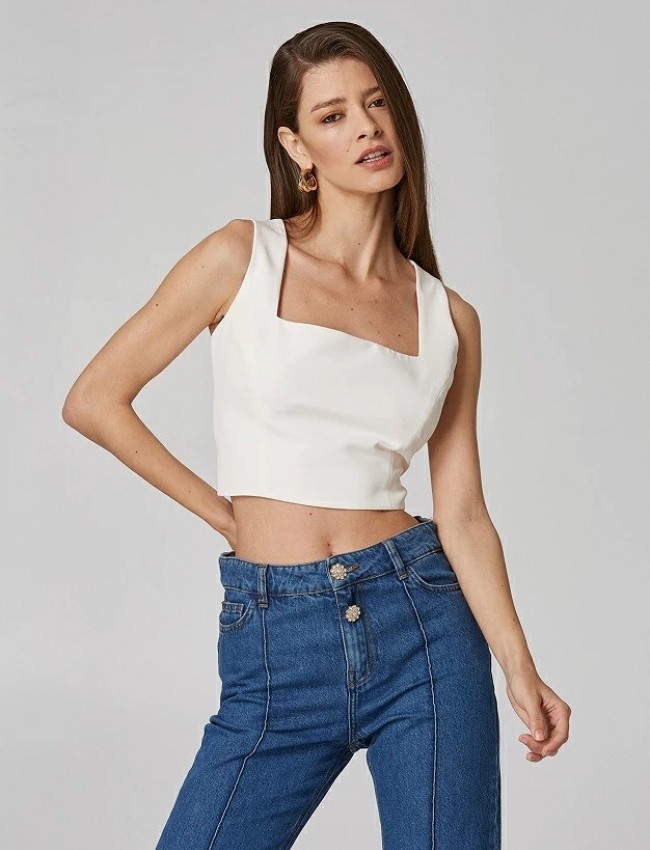 Εκρού cropped top αμάνικο με φαρδιά τιράντα και τετράγωνη λαιμόκοψη Lynne