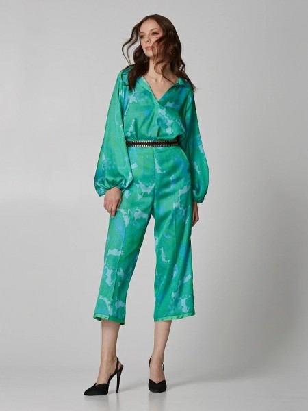 Πράσινη εμπριμέ σατέν cropped παντελόνα με λάστιχο στη μέση και πλαϊνές τσέπες Lynne