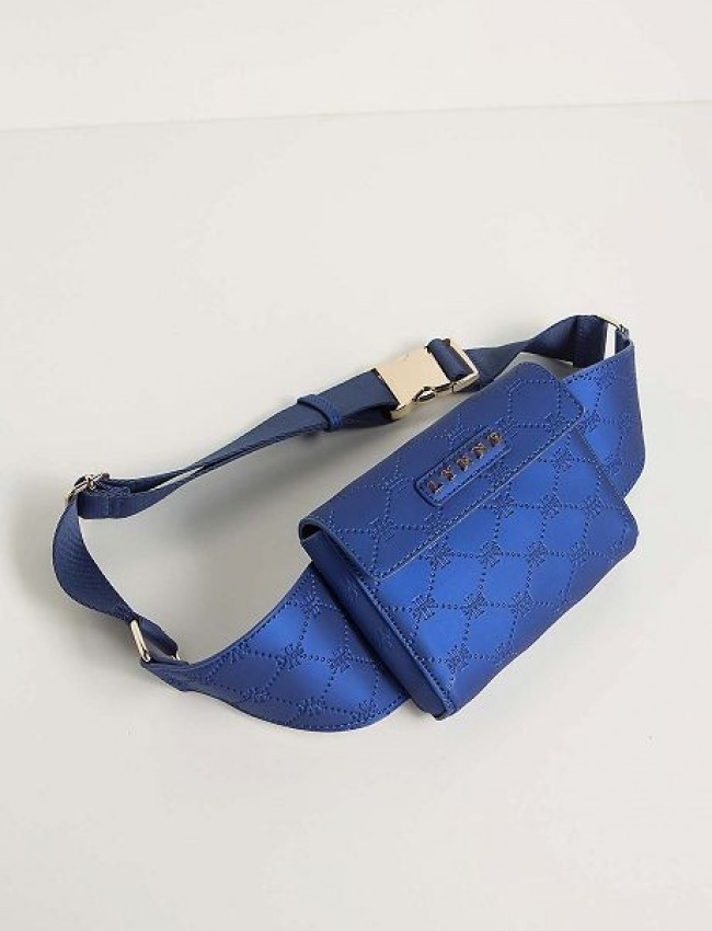 Μπλε ρουά faux-leather τσαντάκι μέσης με ανάγλυφο τύπωμα logo και μεταλλικό κούπμωμα Lynne