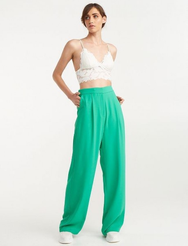 Λευκό δαντελένιο bralette με λεπτή ρυθμιζόμενη τιράντα Lynne
