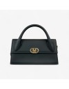 FLAT ARROW 25 BLACK HANDBAG