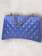 FLAT RHOMBUS medium PURPLE/SILVER CHAIN SHOULDER BAG FLAT RHOMBUS medium PURPLE/SILVER CHAIN SHOULDER BAG
