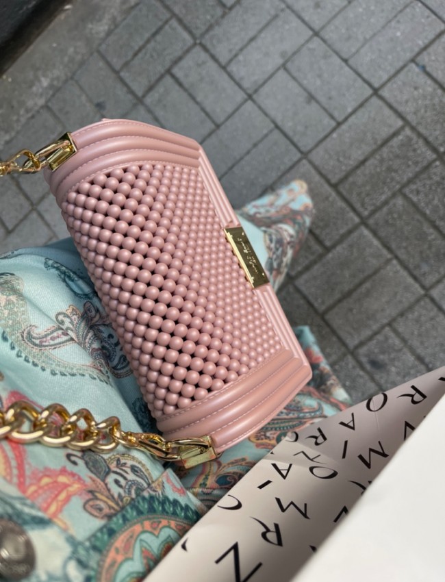 FLAT BALL small 25 MISTY ROSE/LIGHT GOLD CHAIN SHOULDERBAG