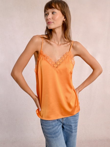 Πορτοκαλί αμάνικο σατέν lingerie σε ίσια γραμμή με λεπτές ρυθμιζόμενες τιράντες και δαντέλα στο τελείωμα Molly Bracken
