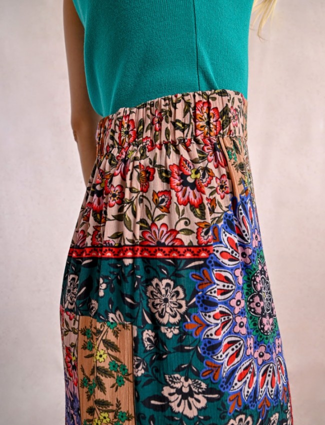 Floral printed εκάι ψηλόμεση midi φούστα σε φαρδιά γραμμή, με λάστιχο στη μέση και ένα βολάν σε επίπεδο Molly Bracken