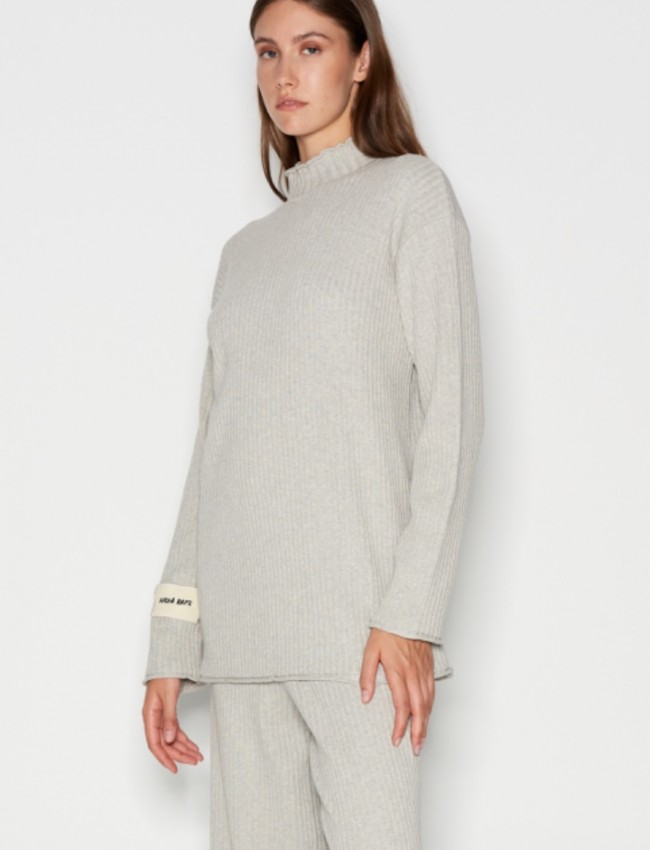 TAGLINES KNITTED BLOUSE LIGHT GREY