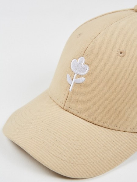 Petals of Vintage Beige Jockey