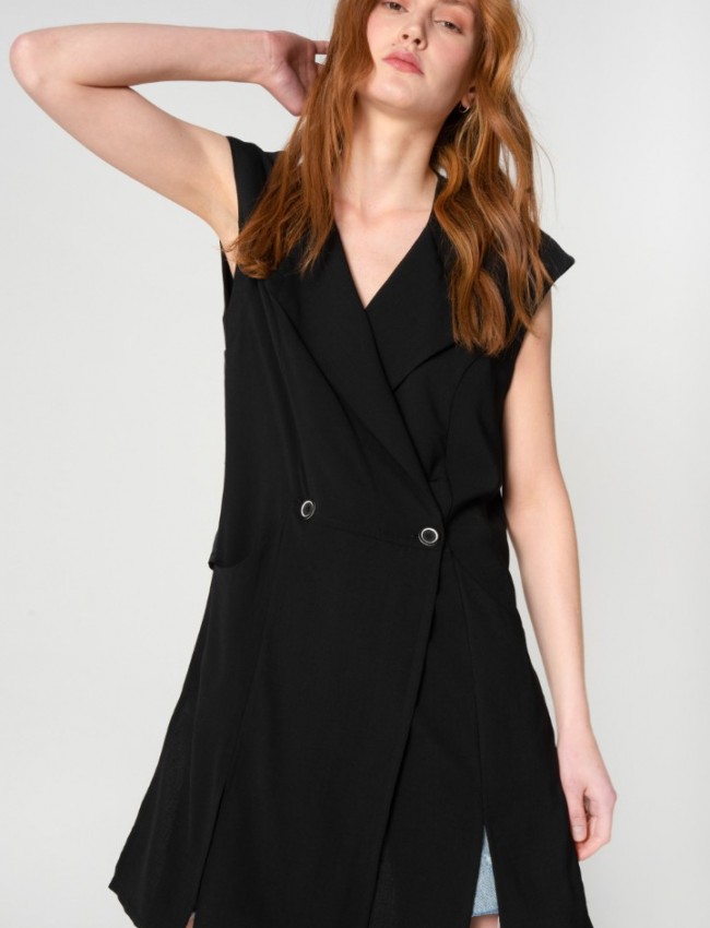 SHADES OF SAHARA VEST BLACK