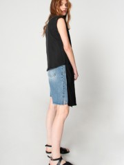 SHADES OF SAHARA VEST BLACK