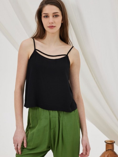 FTERI TOP BLACK NAMASTE