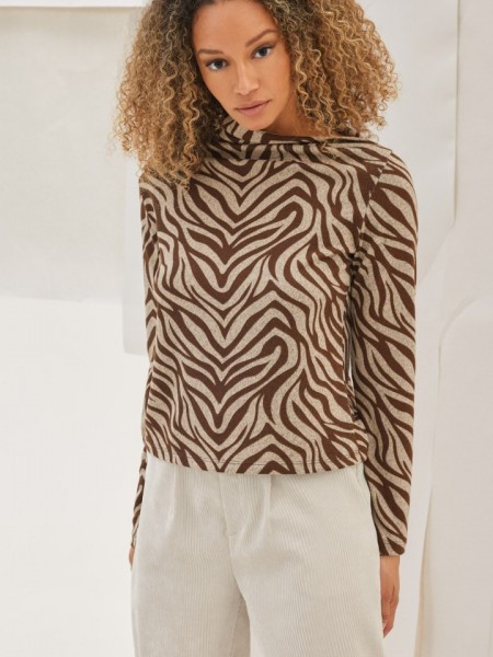 Animal printed σοκολά μακρυμάνικη πλεκτή μπλούζα PIANA , σε τετράγωνη γραμμή και πλάγια ντραπέ ζιβάγκο λαιμόκοψη Namaste 
