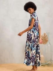 Εμπριμέ βανίλια–μωβ κοντομάνικο maxi Luna shirt look φόρεμα, σε Α-γραμμή και κλείσιμο με κουμπιά μέχρι κάτω Namaste