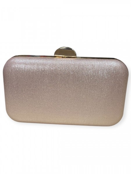 Ροζ μεταλλιζέ clutch με χρυσές λεπτομέρειες και αποσπώμενη αλυσίδα Romina exclusive