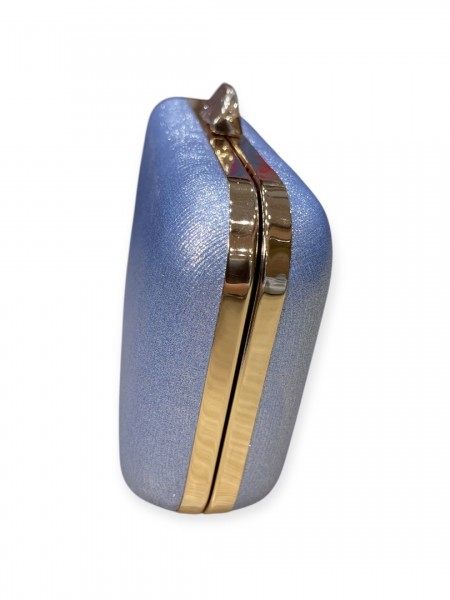 Σιελ μεταλλιζέ clutch με χρυσές λεπτομέρειες και αποσπώμενη αλυσίδα Romina exclusive