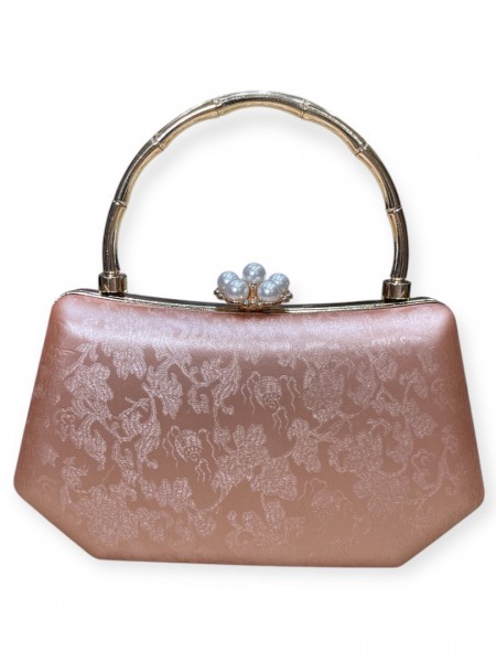 Nude σατέν brokar τσάντα clutch με σταθερό χερούλι, κούμπωμα με πέρλες και αποσπώμενη αλυσίδα Romina exclusive