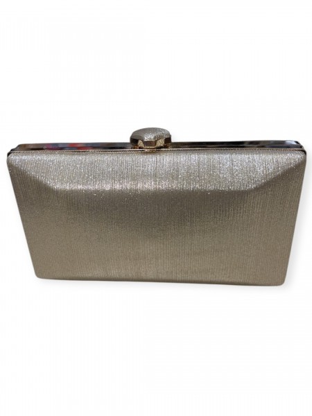 Χρυσό μεταλλιζέ clutch με αποσπώμενη αλυσίδα Romina exclusive