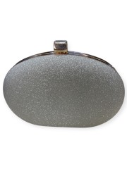 Χρυσό μεταλλιζέ clutch τσαντάκι σε στρολεμμένο σχήμα, με αποσπώμενο σταθερό χεράκι και αποσπώμενη αλυσίδα Romina exclusive