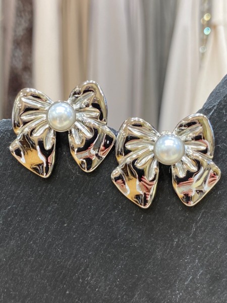 Bows silver earrings….. Romina exclusive 