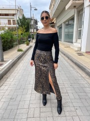 Animal printed bronze ψηλόμεση midi φούστα σε ίσια γραμμή, μπροστινές μικρές σούρες, σκίσιμο και κλείσιμο με κρυφό φερμουάρ στο πλάι We Coss