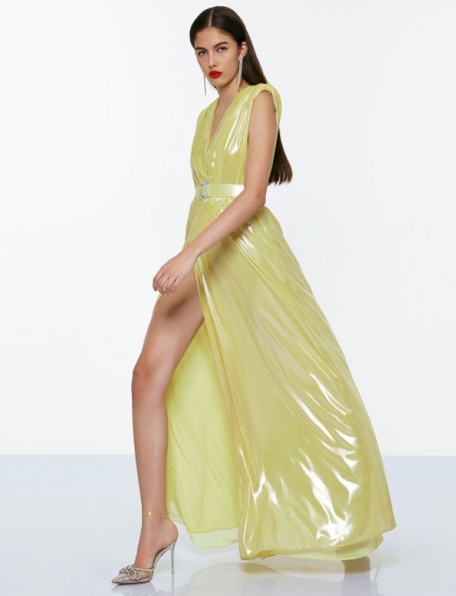 Κίτρινο αμάνικο κρουαζέ μεταλλιζέ maxi φόρεμα με βάτες στους ώμους, λάστιχο στη μέση, κρουαζέ άνοιγμα μπροστά και αποσπώμενη ζώνη με strass Access