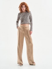 Leopard printed cropped μακρυμάνικη μπλούζα με λούρεξ ύφανση, κλειστή ή στρογγυλή λαιμόκοψη, βάτες στους ώμους και ντραπέ σούρες μπροστά και πίσω Access