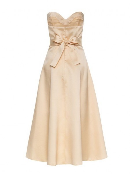 Μπεζ midi strapless φόρεμα σε σαντουκ ύφασμα, κλος γραμμή, και Αποσπώμενες τιράντες και αποσπώμενη ζώνη με λουλούδι στην μέση Access
