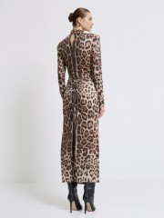 Leopard printed μαύρο μακρυμάνικο maxi ελαστικό φόρεμα, με ζιβάγκο λαιμόκοψη, βάτες στους ώμους και σούρες στα πλάγια και πίσω Access