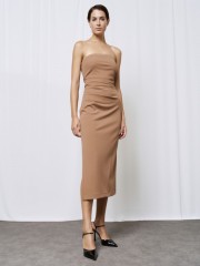 Κάμελ strapless midi ελαστικό φόρεμα με σούρες μπροστά και σκίσιμο στο πλάι Access
