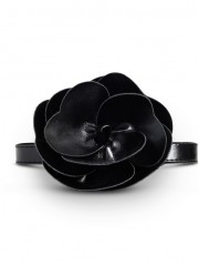 Μαύρο faux-leather chocker,με αποσπώμενο λουλούδι και ρυθμιζόμενο κούμπωμα Access 