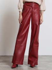 Μπορντώ ψηλόμεση faux-leather ψηλόμεση παντελόνα σε ίσια γραμμή, με διακοσμητικά γαζιά, καπακωτές πίσω τσέπες και πλάγιες μπροστά Access